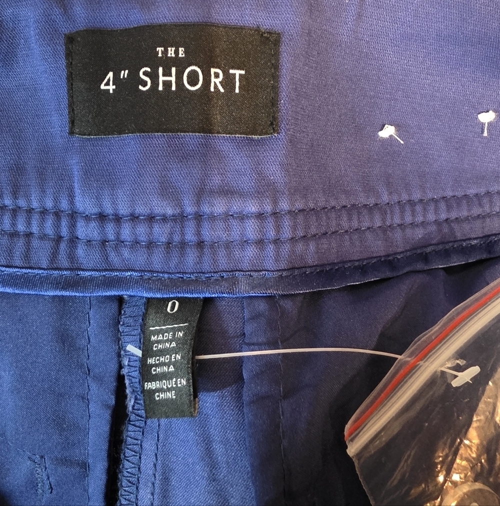 The Short White House Black Market Shorts - Picture 2 of 4